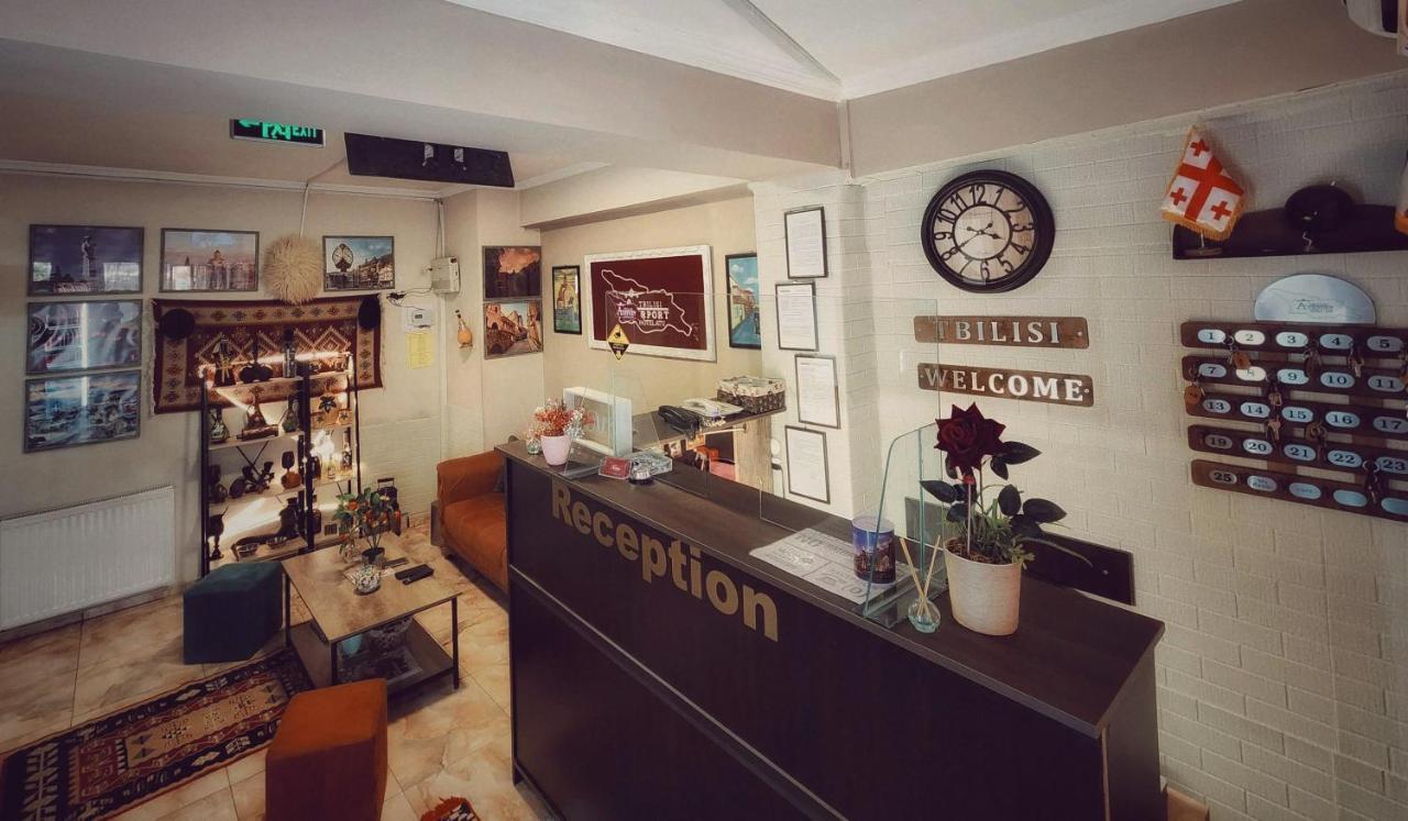 Tbilisi Airport Hotel - Atu Extérieur photo